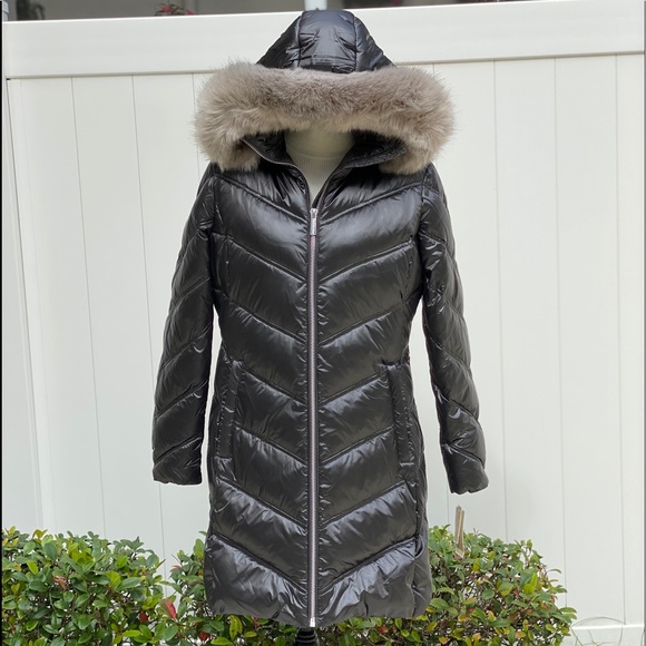 🔥SALE!🔥 Michael Kors Faux-Fur-Trim Hooded Down Puffer Coat Women's Size XS - Picture 3 of 15